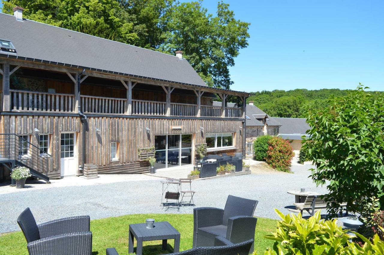 Gite De La Cour Campandré-Valcongrain エクステリア 写真